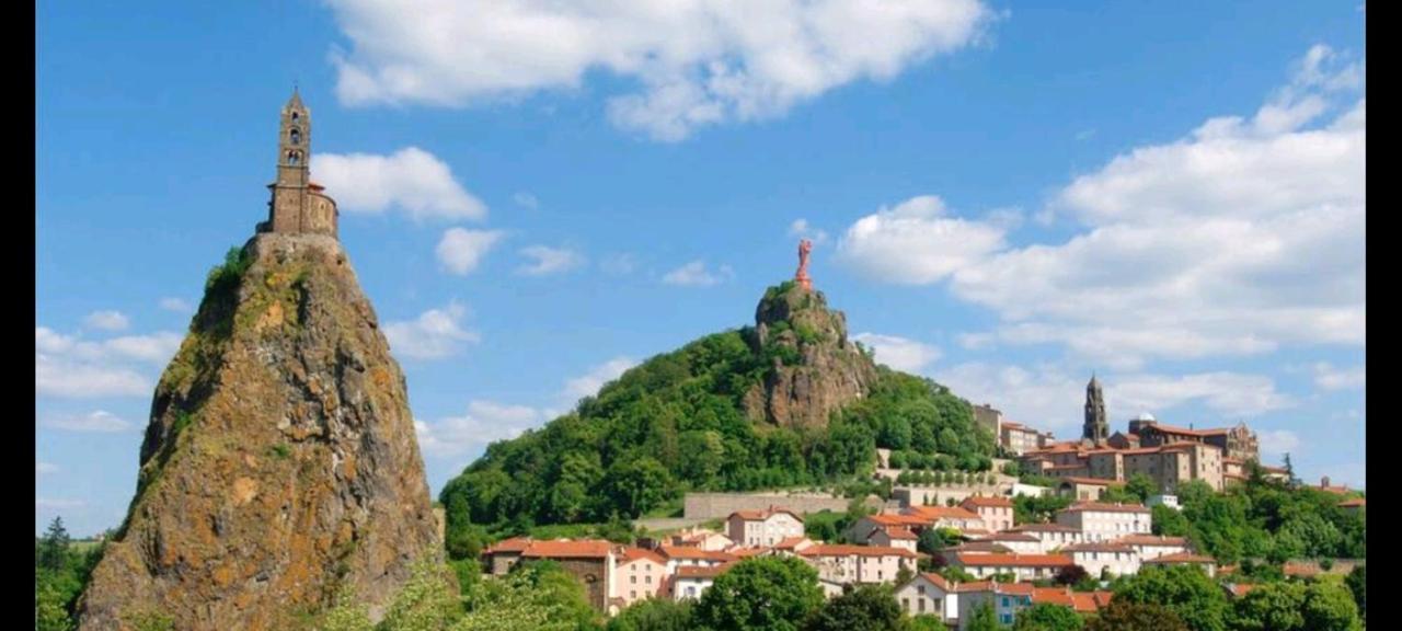 Residence Le Chantilly Vals-pres-le-Puy Exterior foto